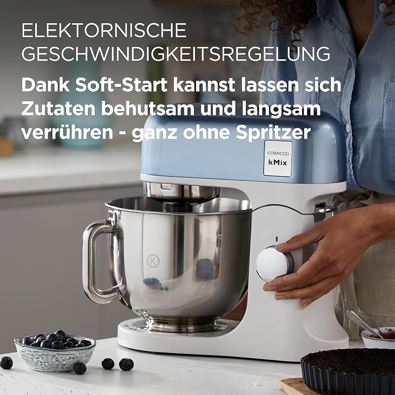 kMix Editions KMX760BL Küchenmaschine, 5 l Edelstahl Schüssel, Safe-Use-Sicherheitssystem, Metallgehäuse, 1000 Watt, inkl. 3-Teiligem Patisserie-Set und Spritzschutz, Blau Metallic