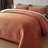 tohrisa Queen Size Velvet Quilt Set, Ultra Soft 3 Pieces Bedding with 2 Pillow Shams, Lightweight All Seasons Reversible Coverlet Bedspread with Plaid Quilting, Burnt Orange/White 90x96 Inches