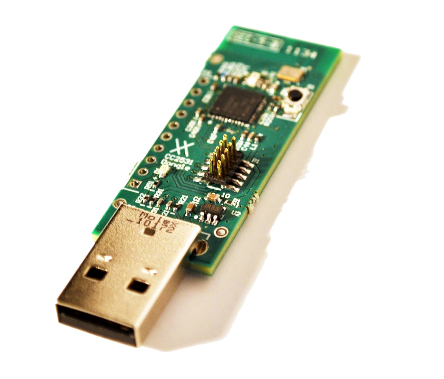 Sonoff usb zigbee dongle plus. Cc2652p zigbee, 2,4 ггц. Zigbee 3. Zigbee 3. Zigbee usb stick.