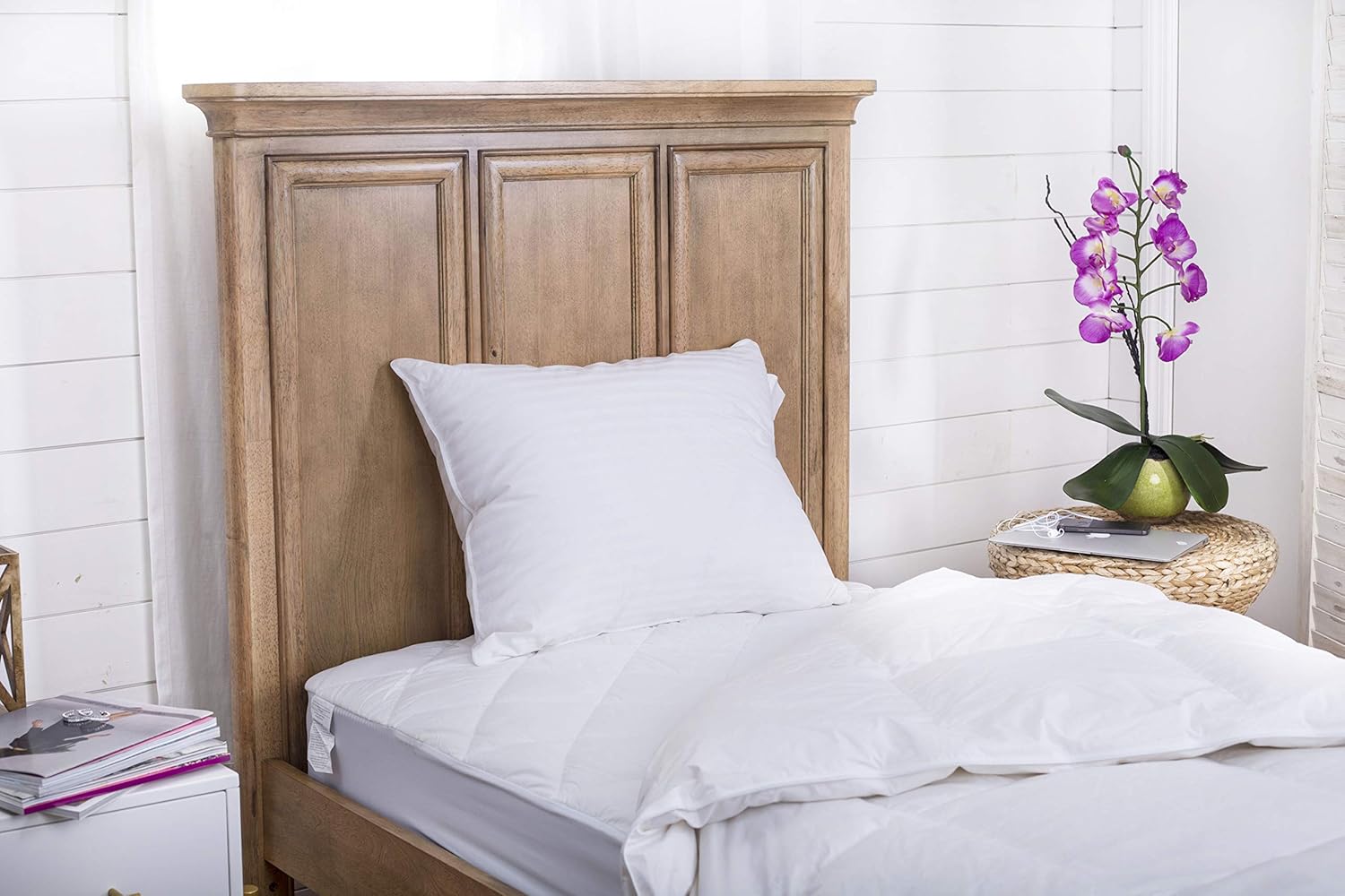 Amazon Com Continental Bedding Superior 100 Down 700 Fill Power