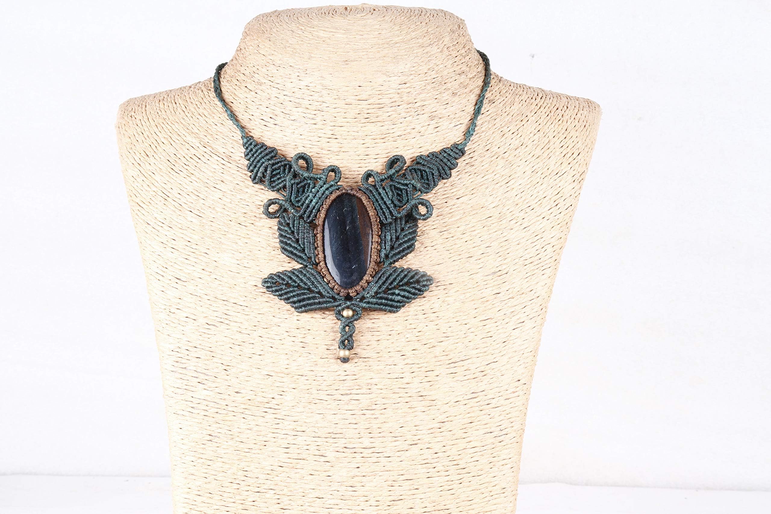 Handmade Macrame Necklace Chick Pendant Jewelry Labradorite Stone Cord Bohemian