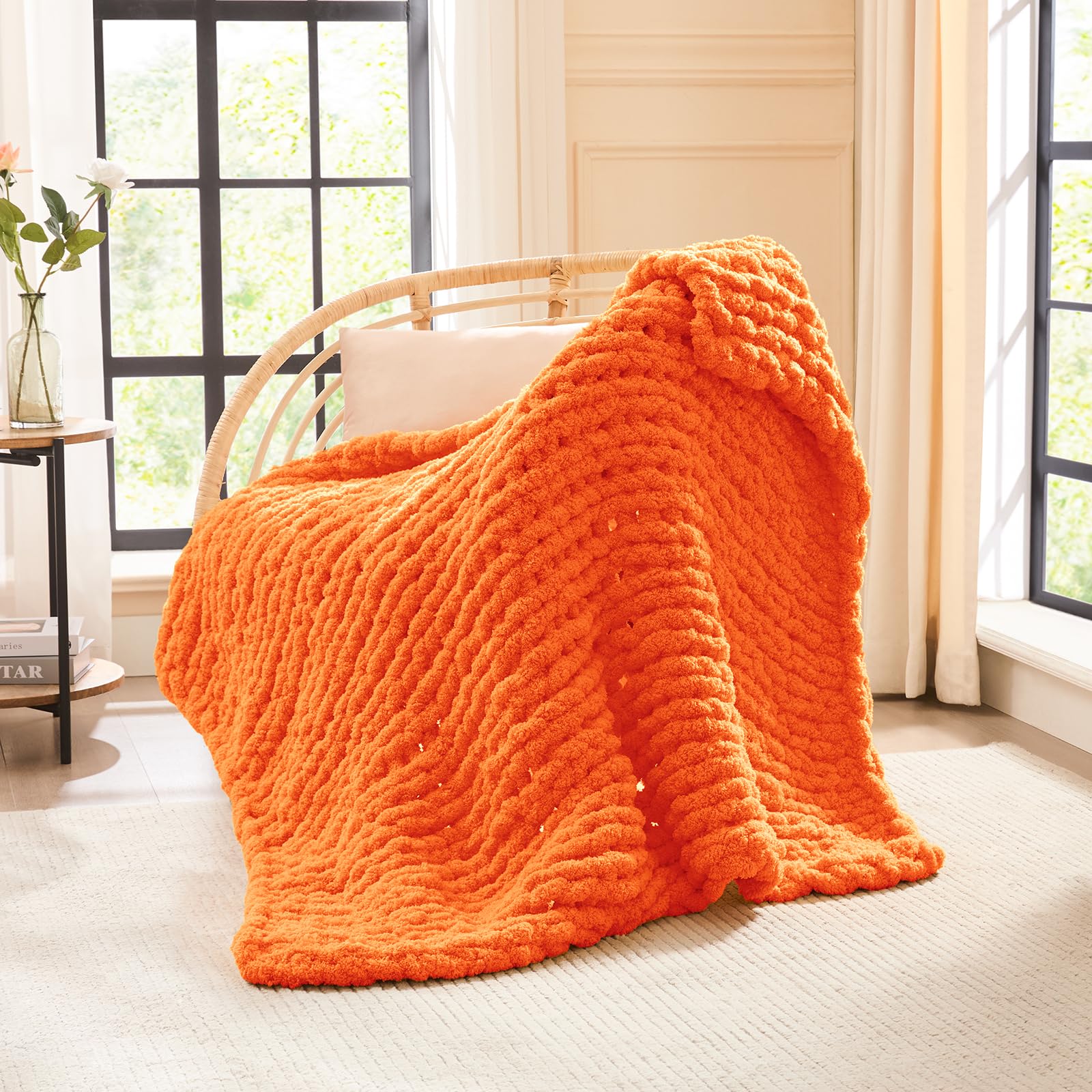 L'AGRATY Chunky Knit Blanket Throw - Soft Chenille