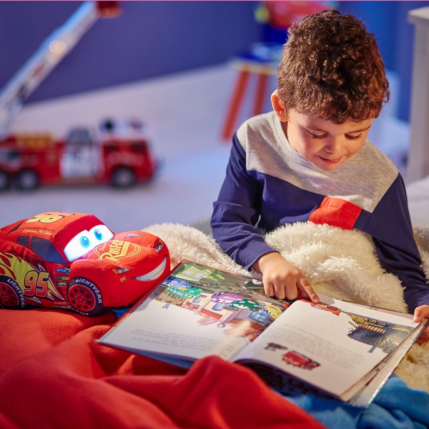 lightning mcqueen go glow pal