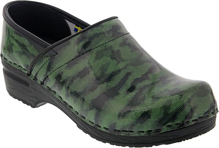camouflage clogs