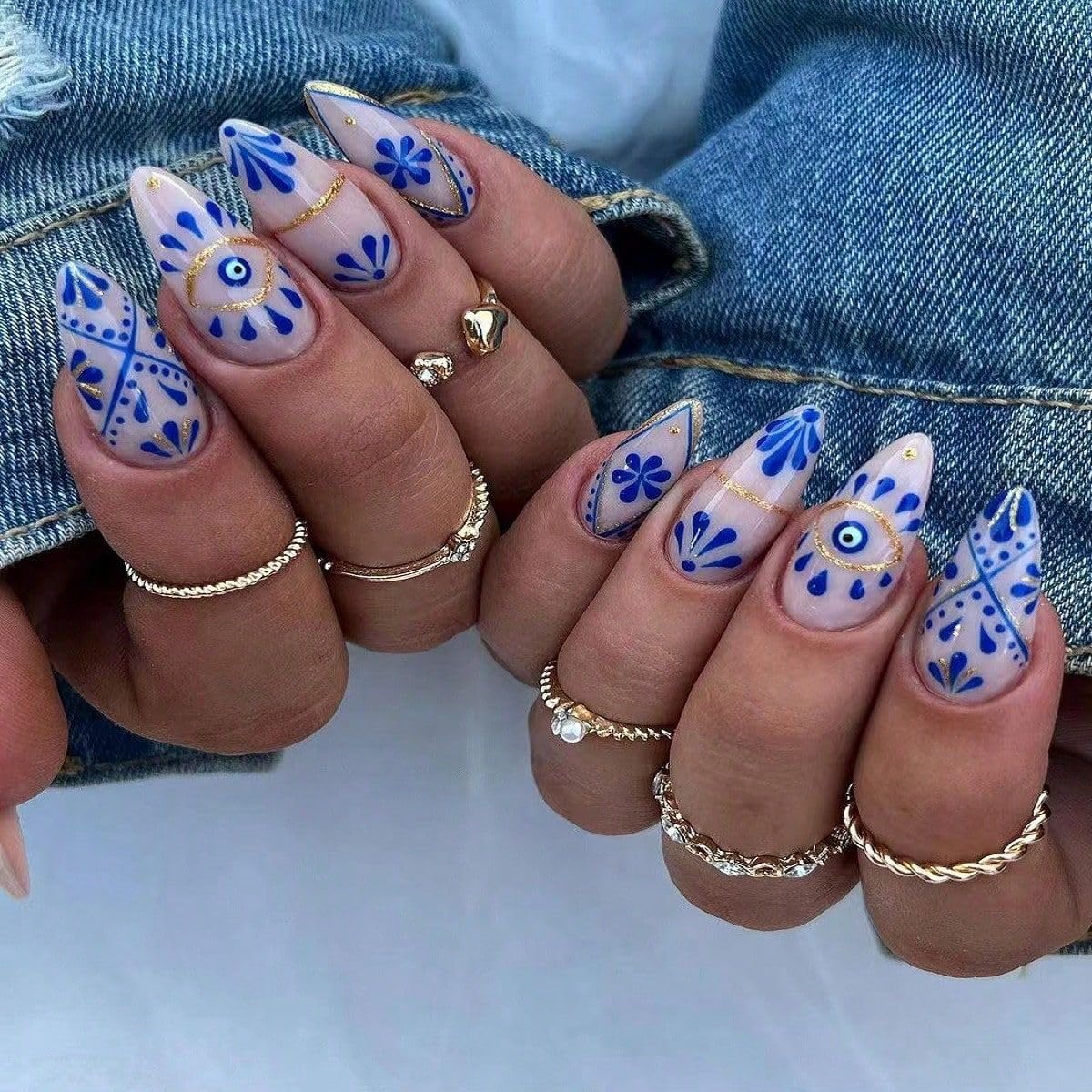 Almond Press on Nails Short Fake Nails with Blue Flower Totem Pattern Designs Almond Nails Press on Acrylic Glue on Nails Sweet Cool False Nails Stick on Nails for Women Gel Fake Nails Kit 24PCS
