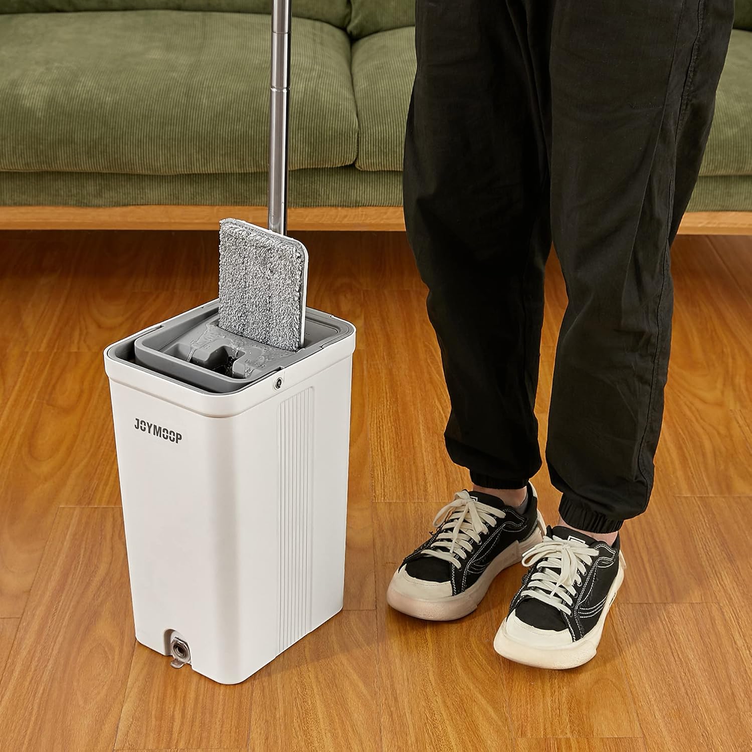 JOYMOOP Squeeze Flat Floor Mop and Bucket Set with 3 Microfiber Mop Pads Refills Easy Self-Wringing Cleaning Mop Bucket, Wet and Dry Mopping Hardwood, Laminate, Tile: Kitchen & Dining