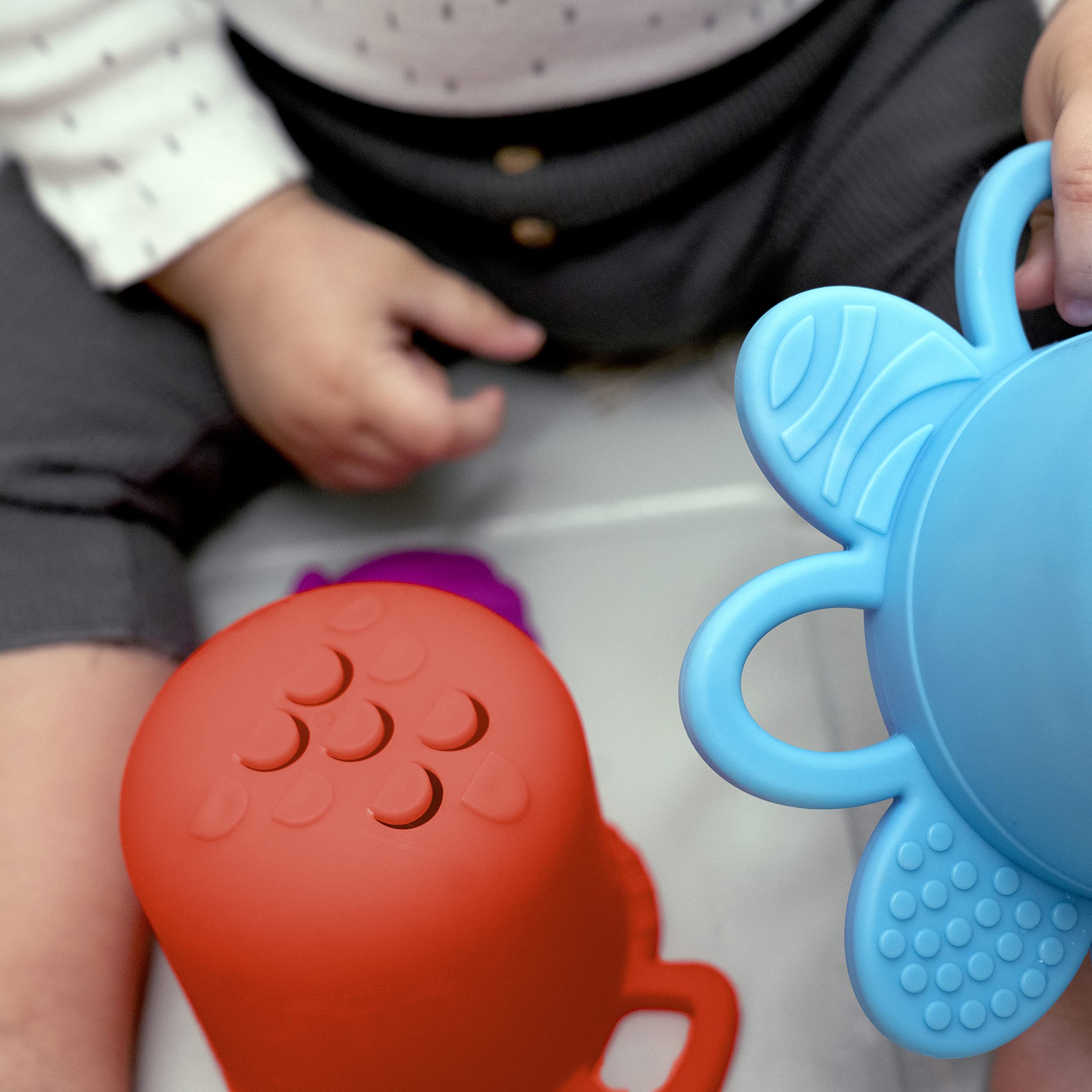 Baby Einstein Ocean Explorers Opus’s Stack & Stream Sensory Stacking Cups, Baby and Toddler Bath Toy, Ages 3 Months and up