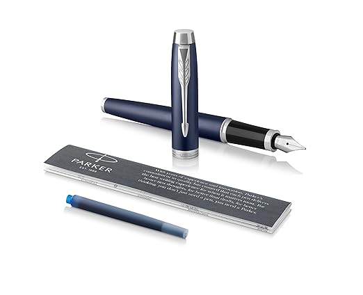 title=PARKER IM penna stilografica, Matte Blue, pennino medio e ricarica di inchiostro