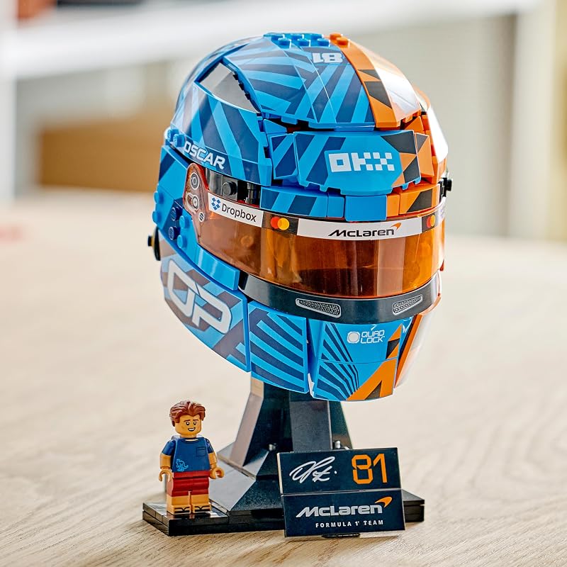 Editions McLaren MasterCard F1 Team Casque d’Oscar Piastri - Objet Formule 1 - Maquette avec Minifigurine Collector - Cadeau dès 14 Ans pour Garçon, Fille ou Adulte Fan de Sport Automobile 43017