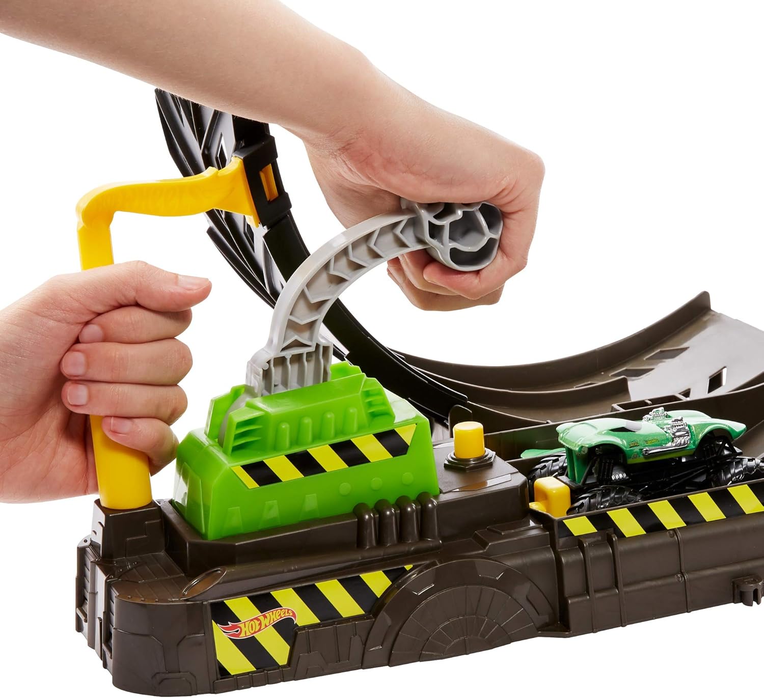 hot wheels monster truck loop set