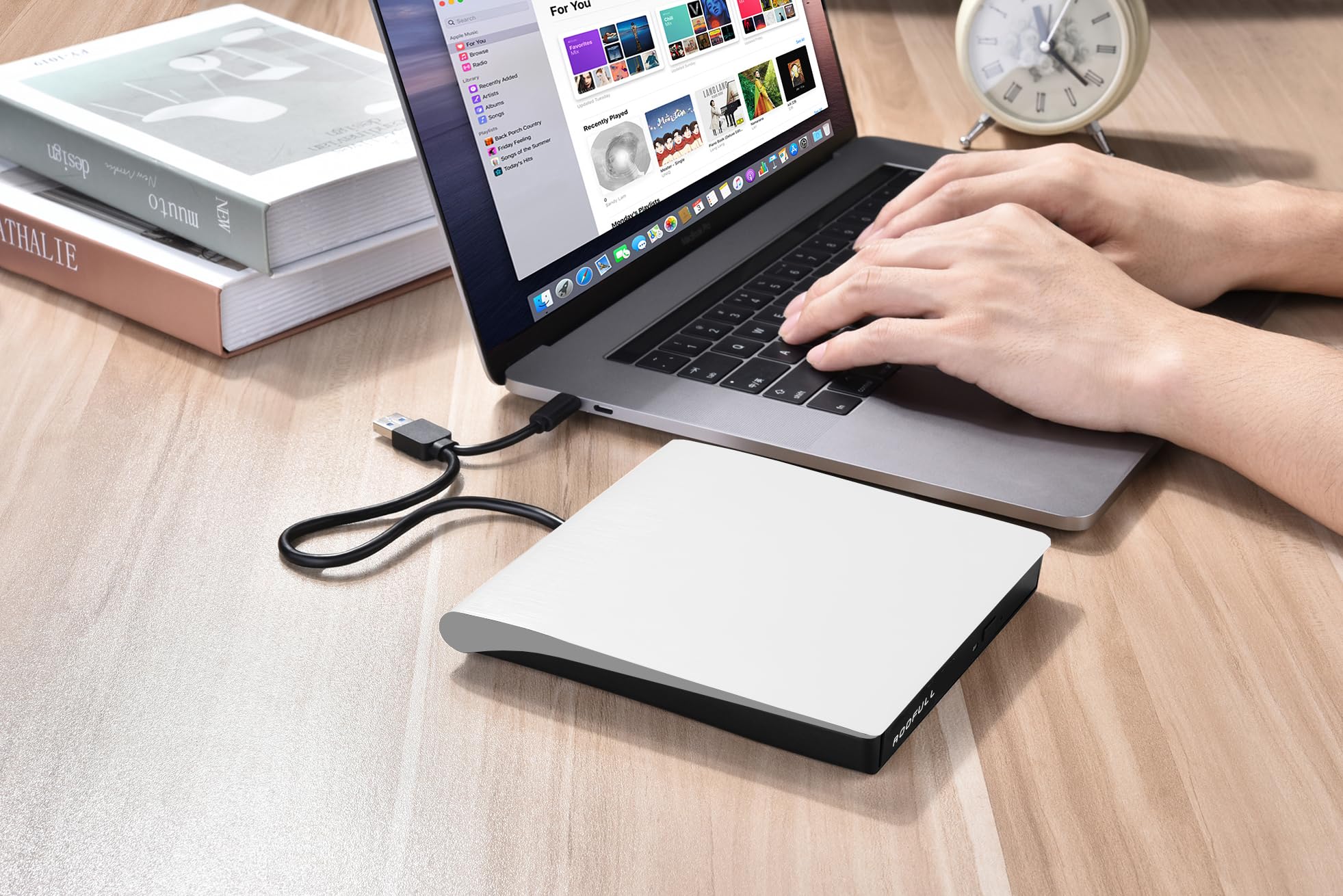 ROOFULL External CD DVD Drive for Mac Laptop, USB 3.0 & USB-C CD DVD Reader Writer Burner Player ROM/RW Portable Optical Disc Drive for Apple MacBook Pro, iMac, Windows 11/10/8/7 Computer PC, White