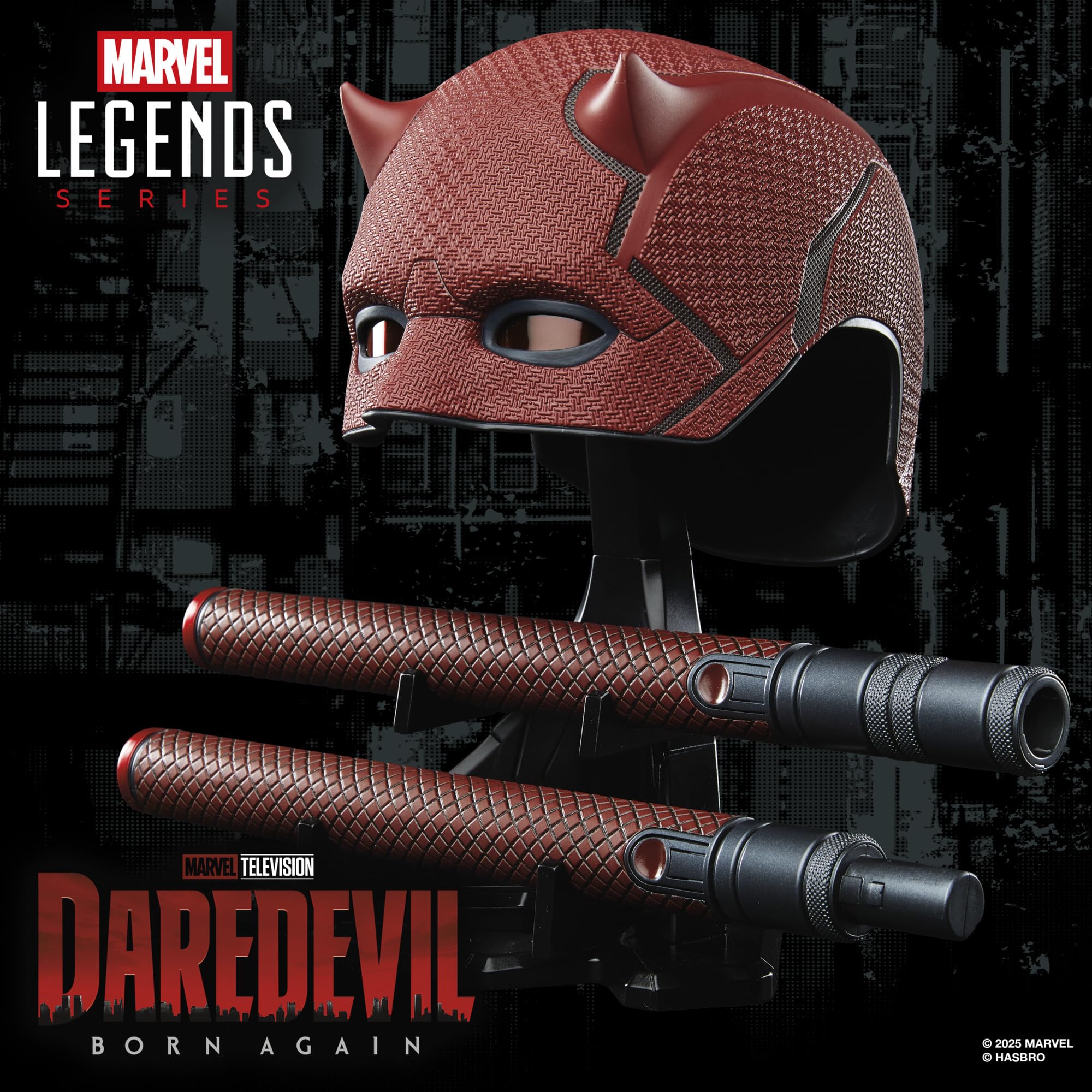 Marvel Legends Series Daredevil: Born Again Premium Rollenspielmaske und Schlagstock, Red 5