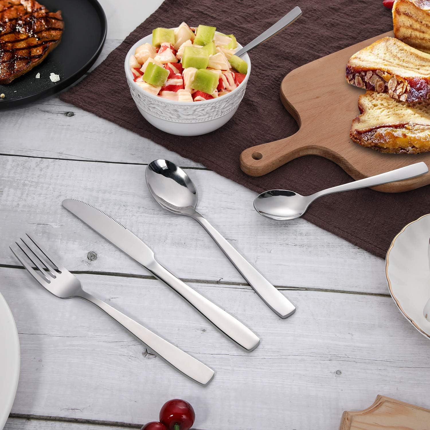  | Hiware 48-Piece Silverware Set with Steak Knives for 8, Stainless Steel Flatware Cutlery Set For Home Kitchen Restaurant Hotel, Mirror Polished, Dishwasher Safe: Flatware Sets