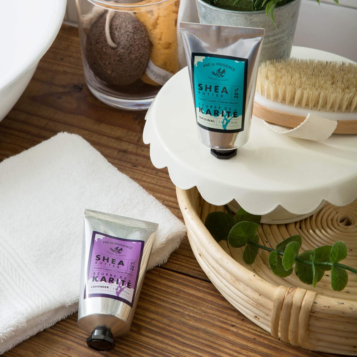 Pre de Provence 20% Natural Shea Butter Hand Cream, For Repairing, Soothing, Moisturizing Dry Skin, Original Scent, 2.5 oz (5673) : Beauty