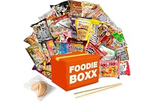 FOODIE BOXX Asian Instant Ramen Noodles Variety Pack with Cookies & Chopsticks (Original)