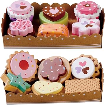 Jeu D Imitation Set De Petits Gateaux Et Biscuits 12 Pieces En Bois Avec Plateaux De La Carte Amazon Fr Jeux Et Jouets
