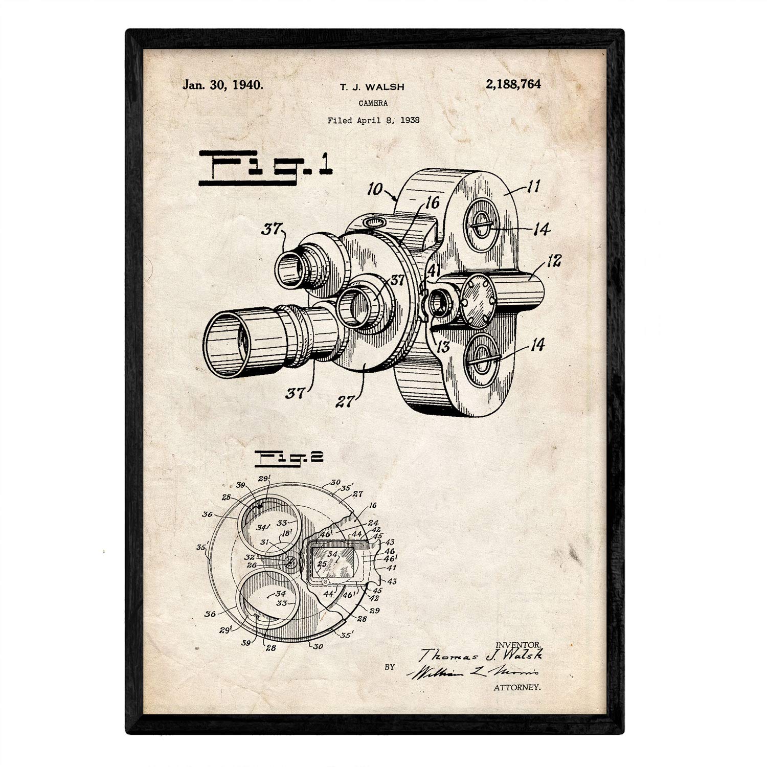 Nacnic Poster patented camera 8 millimeters. Sheet with old design patent in A3 size and vintage background