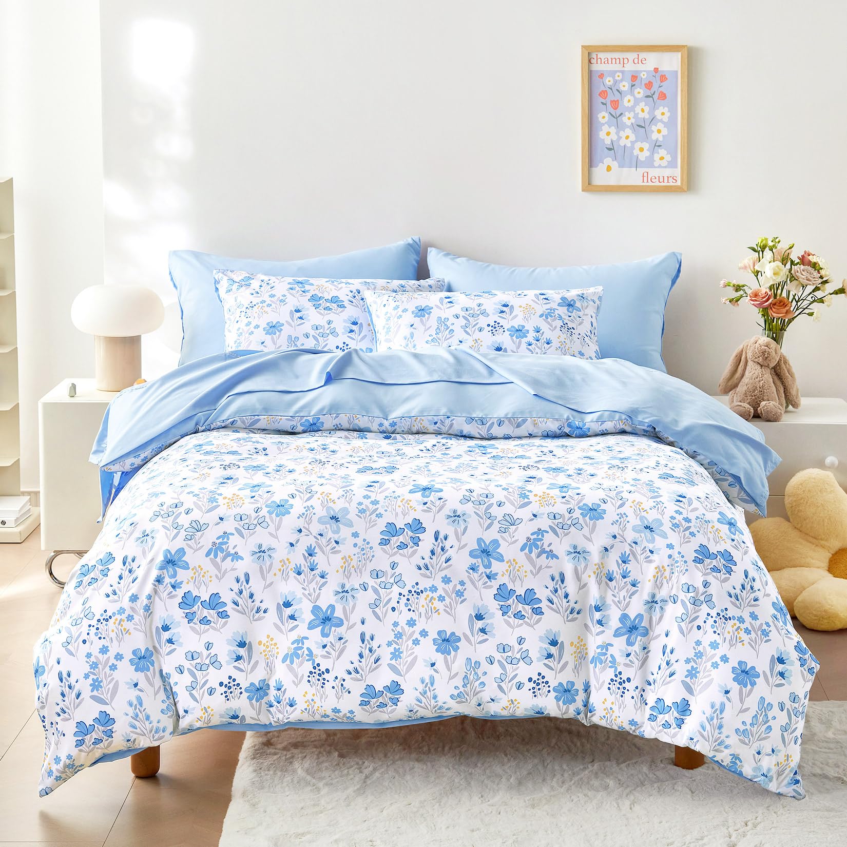 Wake In Cloud - Floral Bedding Set for Girls, Cute Colorful Botanical Flowers Patterned Soft Lightweight Comforter Set with Sheets, 7 Pieces Kids Bed in a Bag, Blue White, Queen Size