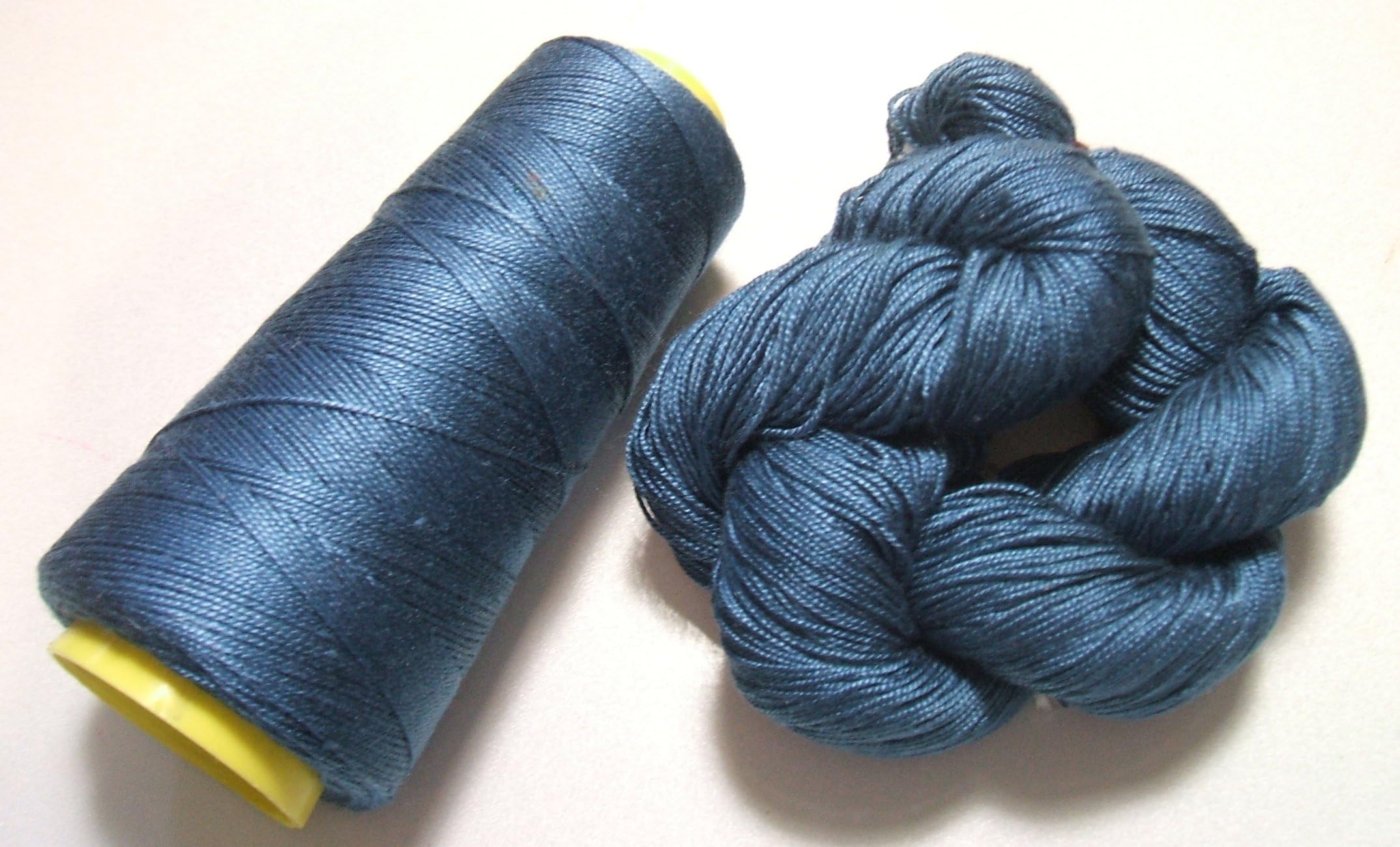 100% Mulberry Queen Silk Yarn 50 Gram 3 Ply Lace Weight Denim Blues QS010 Lot H Hank only