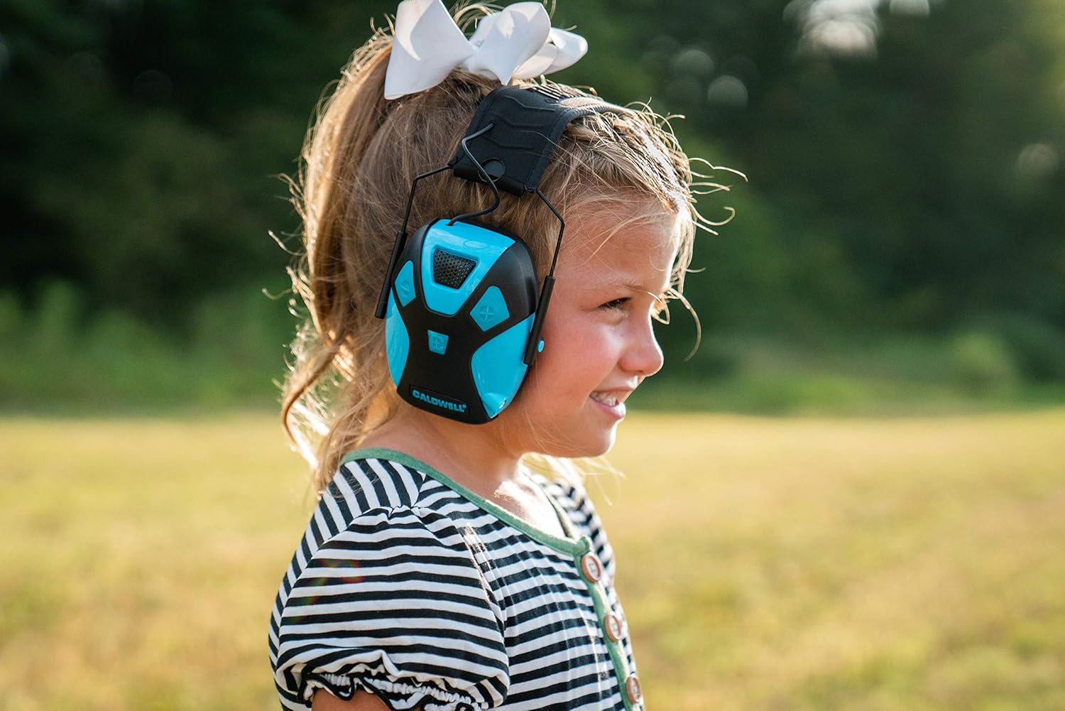 Caldwell E-Max PRO - ADULT FDE - Low Profile Electronic 23 NRR Hearing Protection with Sound Amplification - Adjustable Earmuffs for Shooting, Hunting and Range : Sports & Outdoors