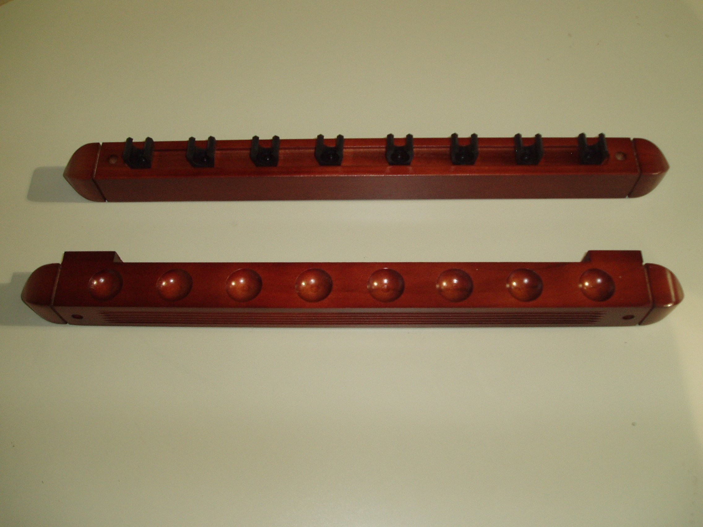 Mahogany finish 2 piece wall cue rack - will hold up to 8 cues,