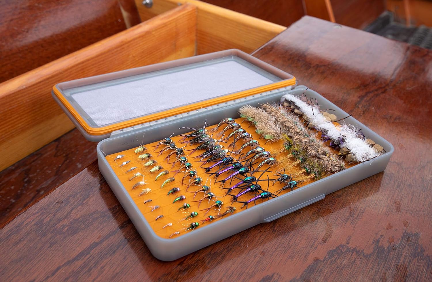 tacky fly box canada