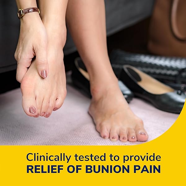 DR. SCHOLL’S BUNION RELIEF & TOE CORRECTOR // MASSAGING GEL BUNION SPLINT & BIG TOE STRAIGHTENER – ORTHOPEDIC BUNION CORRECTOR FOR WOMEN & MEN – BUNION PADS FOR BUNION PAIN RELIEF, 1 SUPPORT SET (LEFT & RIGHT)