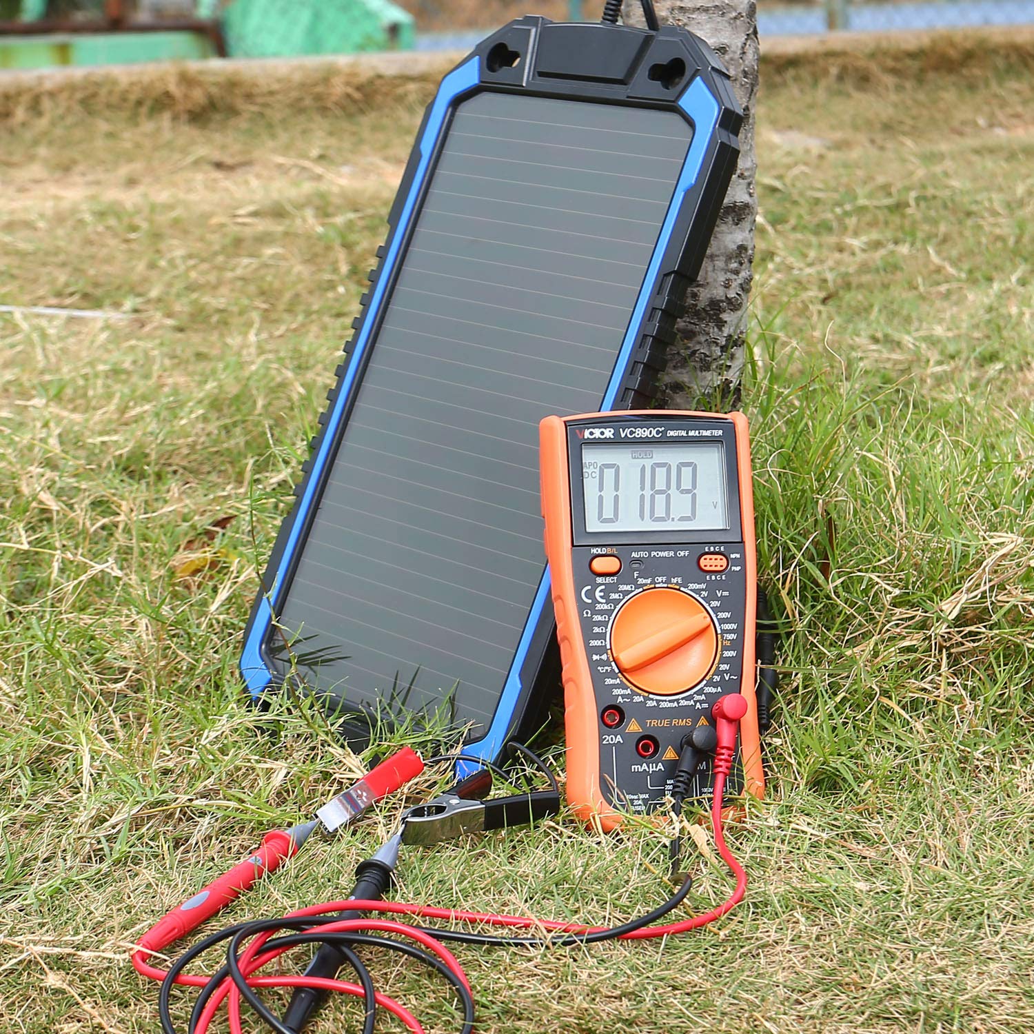 SUNER POWER 12V Solar Car Battery Charger & Maintainer, 2.4W Waterproof