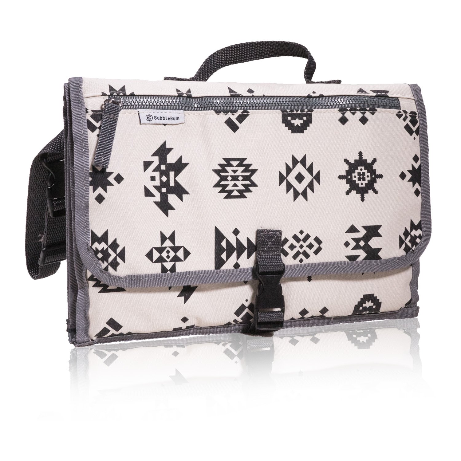 travel changing station