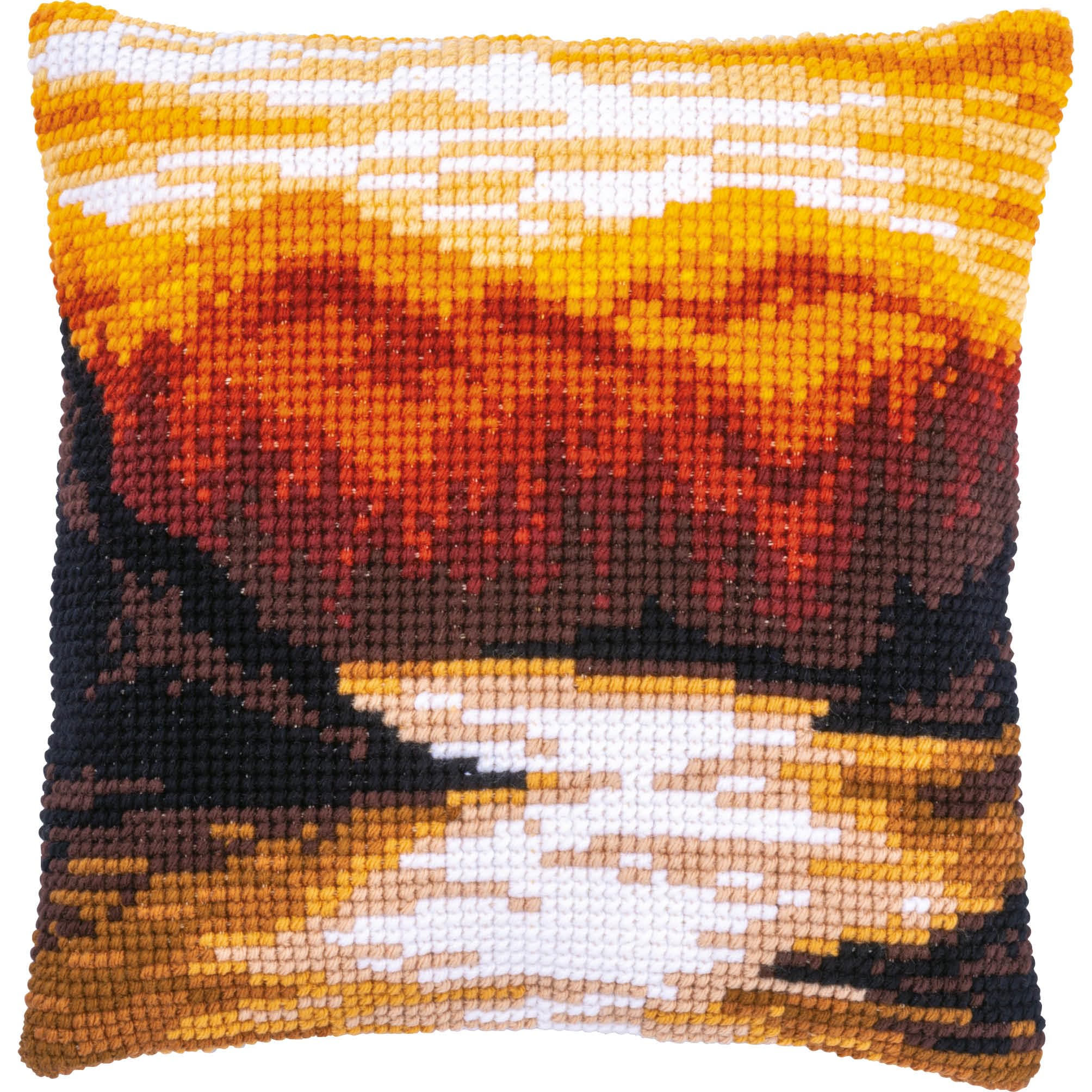 Vervaco Kit Coussin au Point de Croix Montagnes