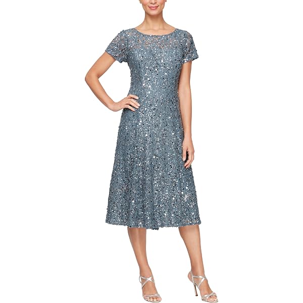 fitted lace wedding dress Amazon.com: Xscape Women's Long Sleeve Raised Floral Lace Midi Length Dress  (Reg and Petite), Navy, 10 : Clothing, Shoes & Jewelry