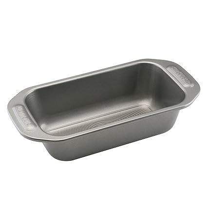 Circulon Nonstick Bakeware 9-Inch-by-5-Inch Loaf Pan