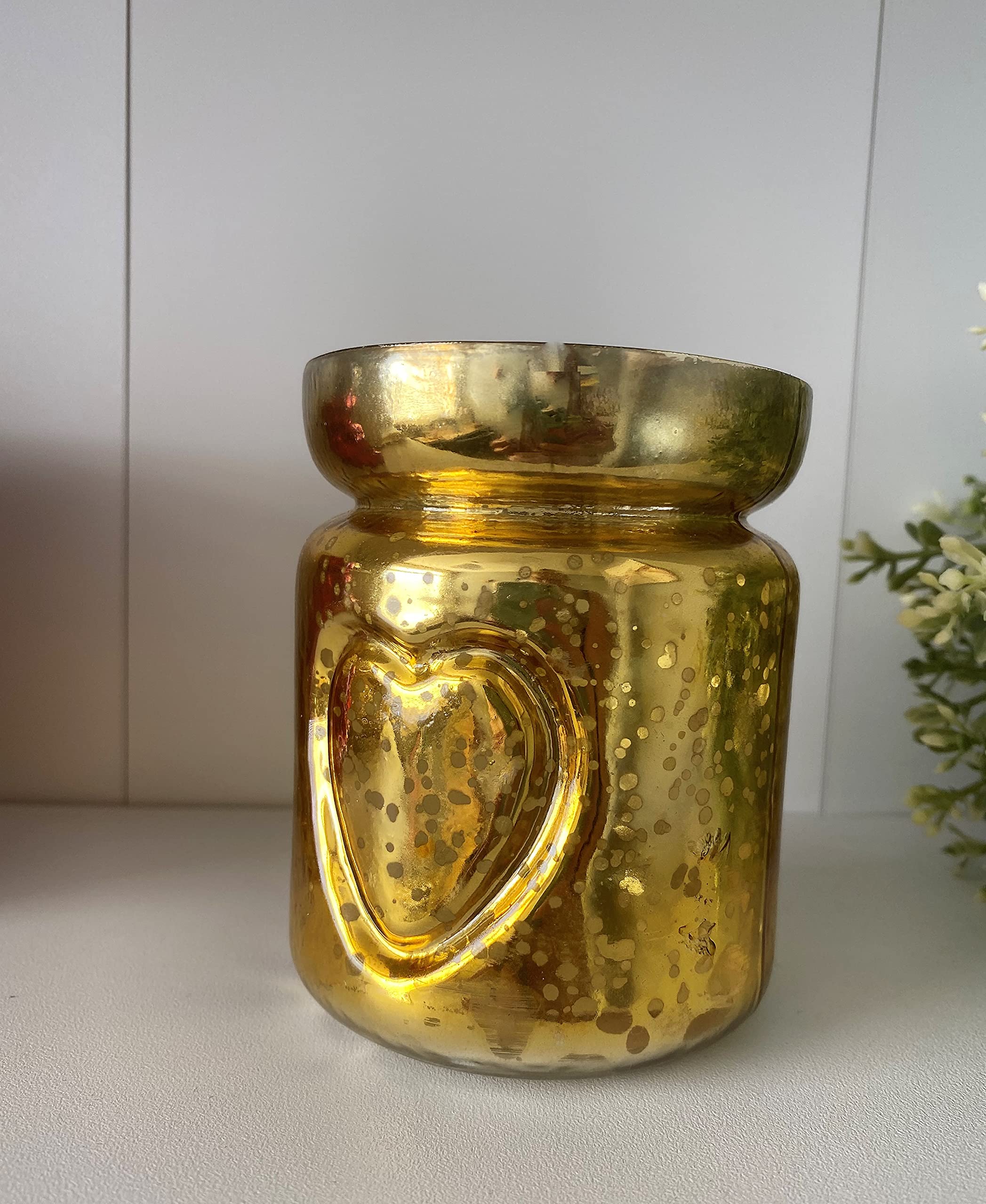 Heart Embellished Glass Tea light Candle Holder (1 x GOLD)