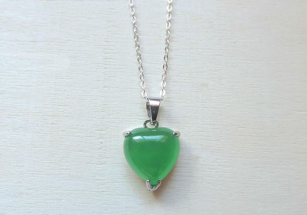 Amazon.com: Chinese Green Jade Heart Necklace - Heart in Emerald Green