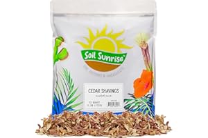 Soil Sunrise Natural Cedar Shavings Mulch/Bedding (12 Quarts) Garden Mulch and Small Animal Pet Bedding