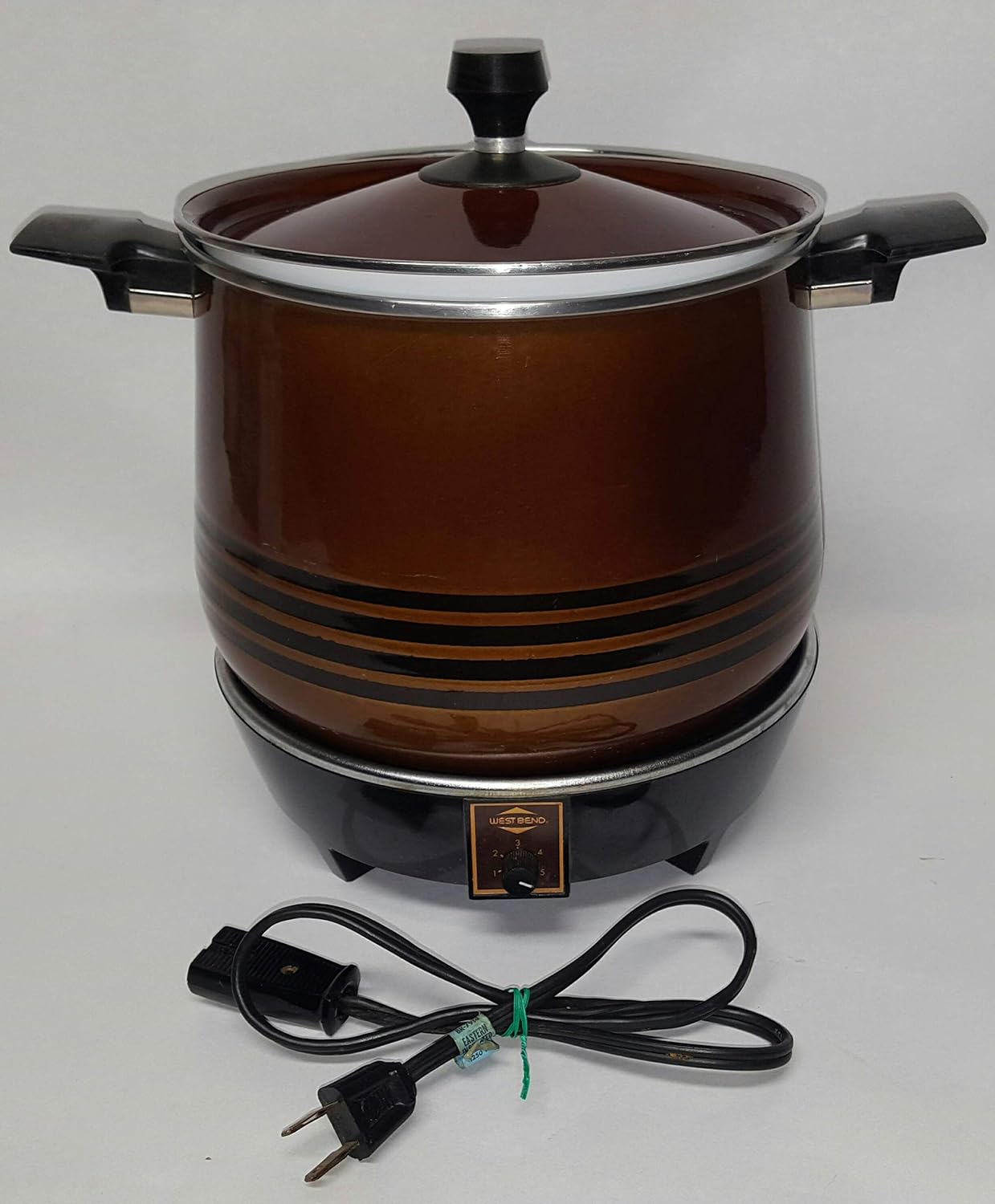 Amazon.com: Vintage Slow Cooker - West Bend "Lazy Day" 4-qt Round Slo-Cooker:  Other Products: Kitchen & Dining