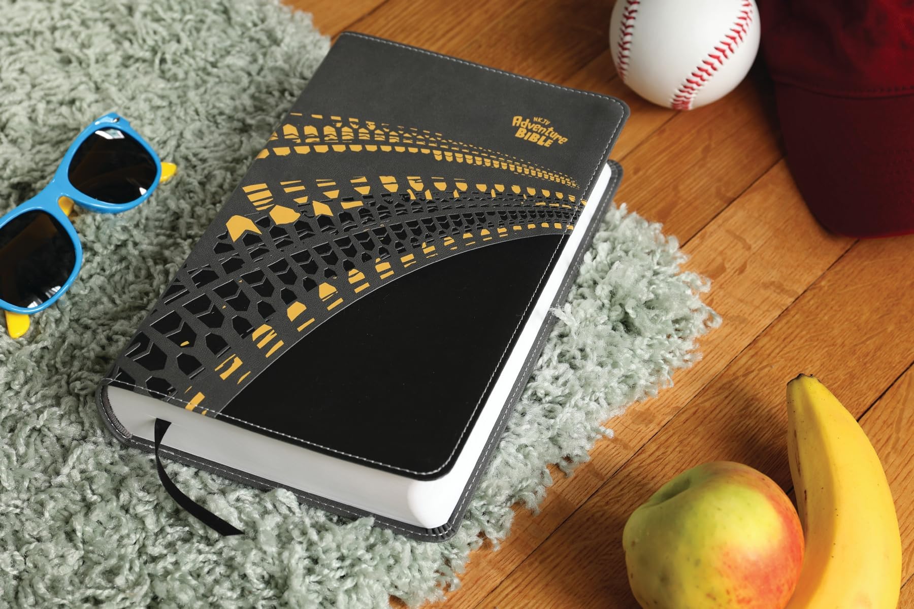 NKJV, Adventure Bible, Leathersoft, Gray, Full Color NKJV, Adventure Bible, Leathersoft, Gray, Full Color Imitation Leather