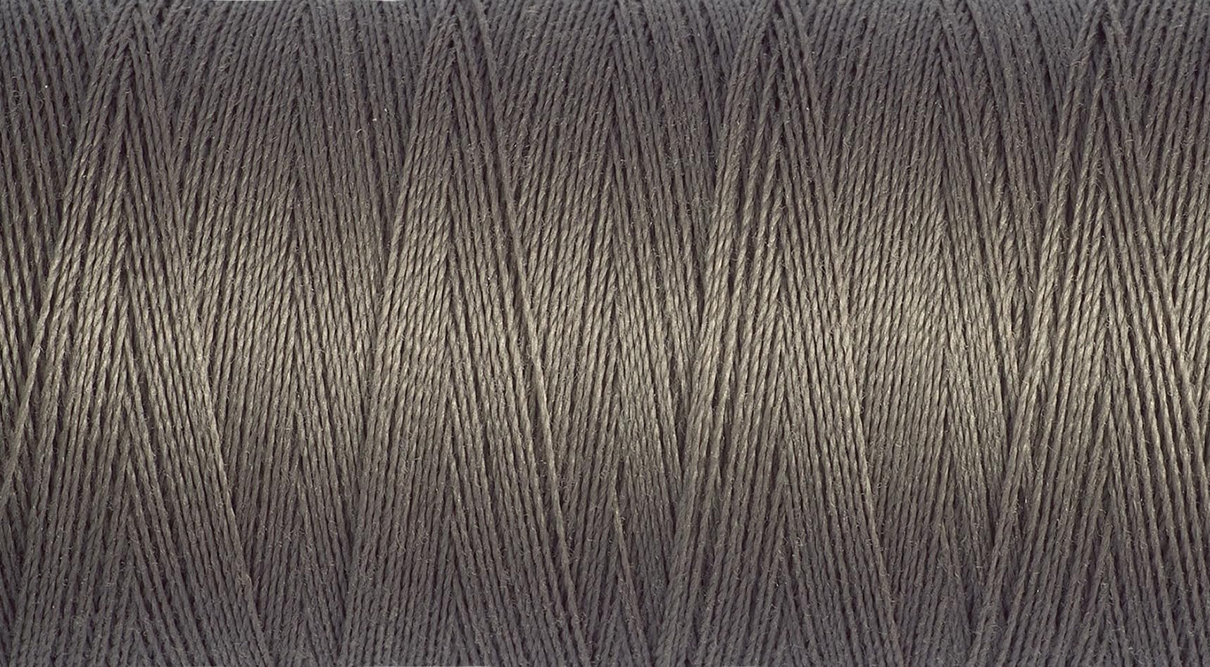 Gutermann Sew All Polyester Thread, 250Mtr, Flint (0669), 5.5 x 2.7 x 2.7 cm