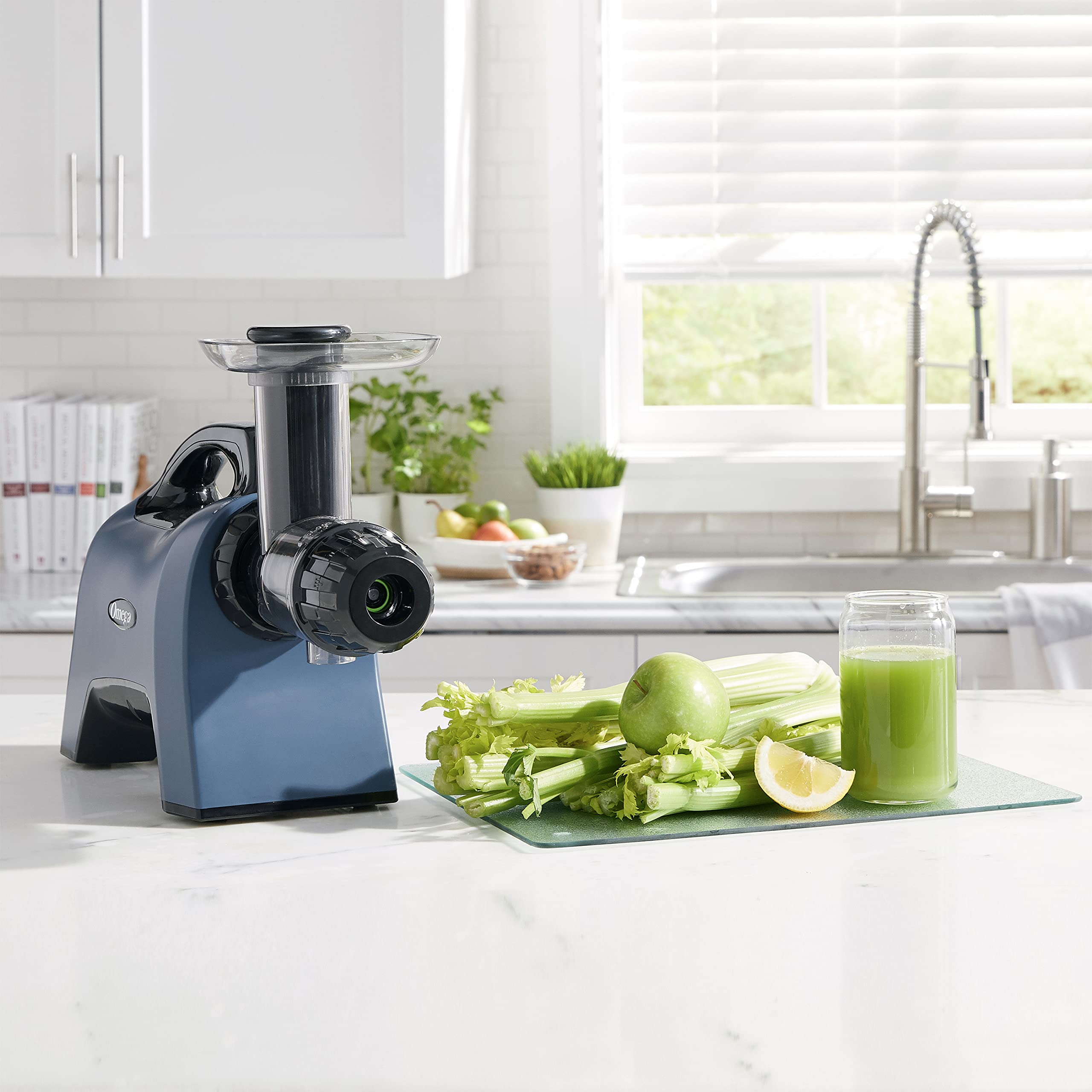 Omega Celery Juicer and Nutrition System Masticating Juicer, Cold Press Juicer Machine For Celery with Adjustable Dial, 200-Watt, Blue