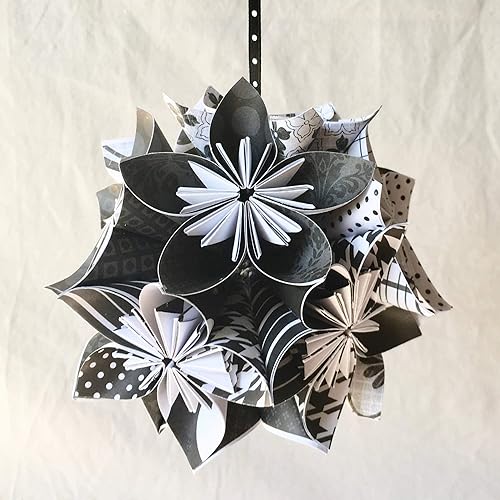 Amazoncom Paper Decorative Ornaments Christmas Tree