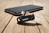 SanDisk iXpand Go 128GB Flash Drive with Lightning USB 3.0 Dual Drive view 4