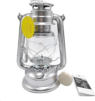 Amazon Co Jp Jfeiblue オイルランタン灯油ランタン ポータブル照明ランタン アウトドア キャンプ ハンドランタン ビンテージ オイルランタン 灯籠ランタン 灯油 28 12 8cm銀 スポーツ アウトドア