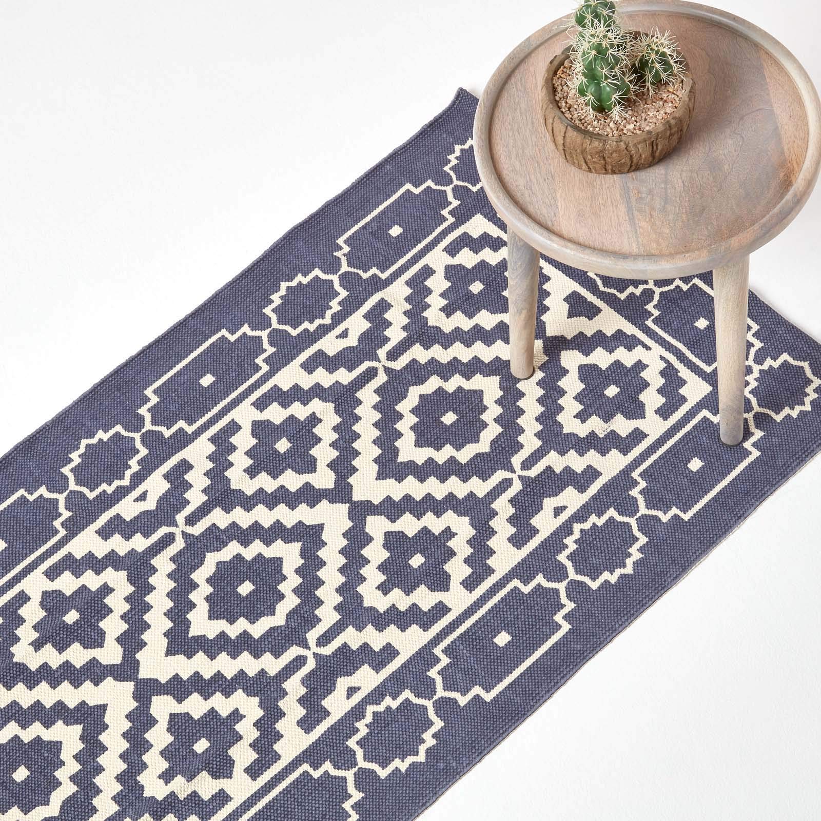 HOMESCAPES Geometric Printed Hallway Runner 'Halmstad' Blue & White 100% Cotton Hallway Rug, 66 x 200 cm