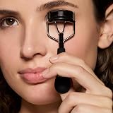 e.l.f. Pro Eyelash Curler Strong Contoured Gunmetal 84067 with Replacement Pad view 2
