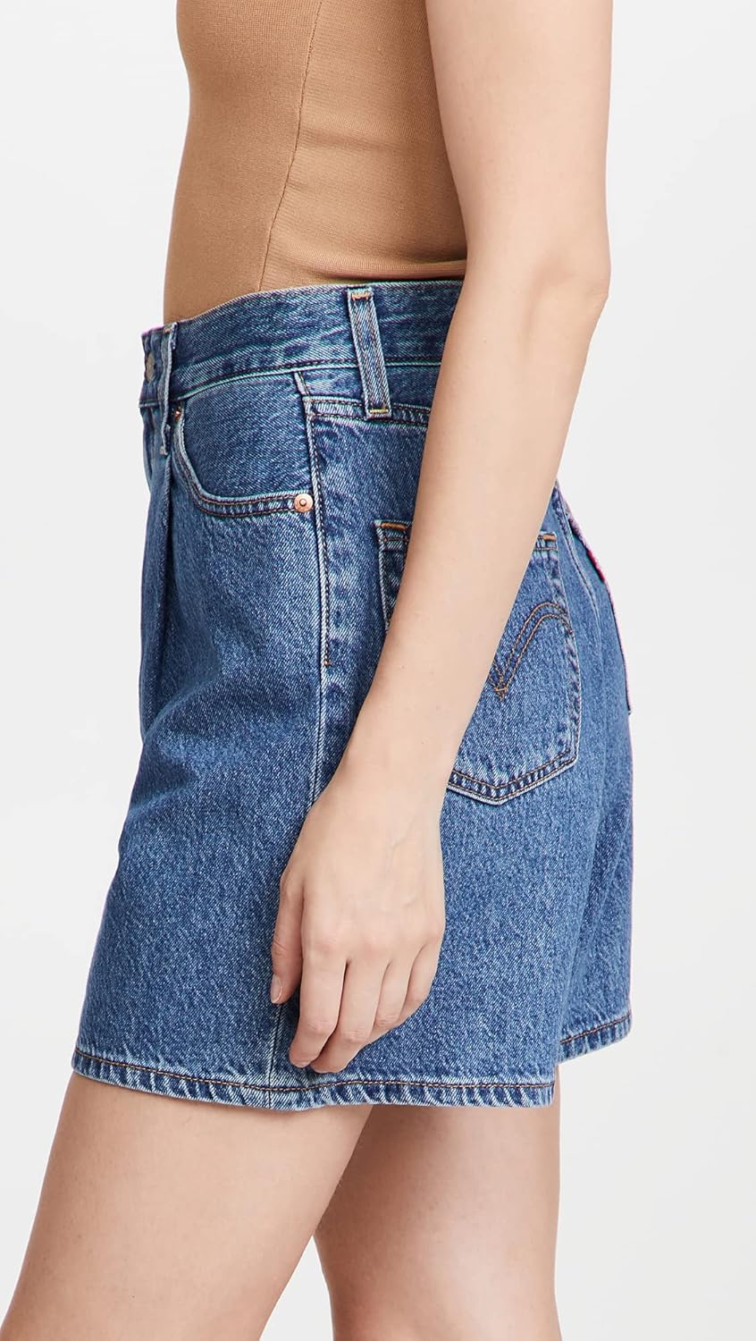 Levi's Women's Pleated Ribcage Shorts at  Women’s Clothing store