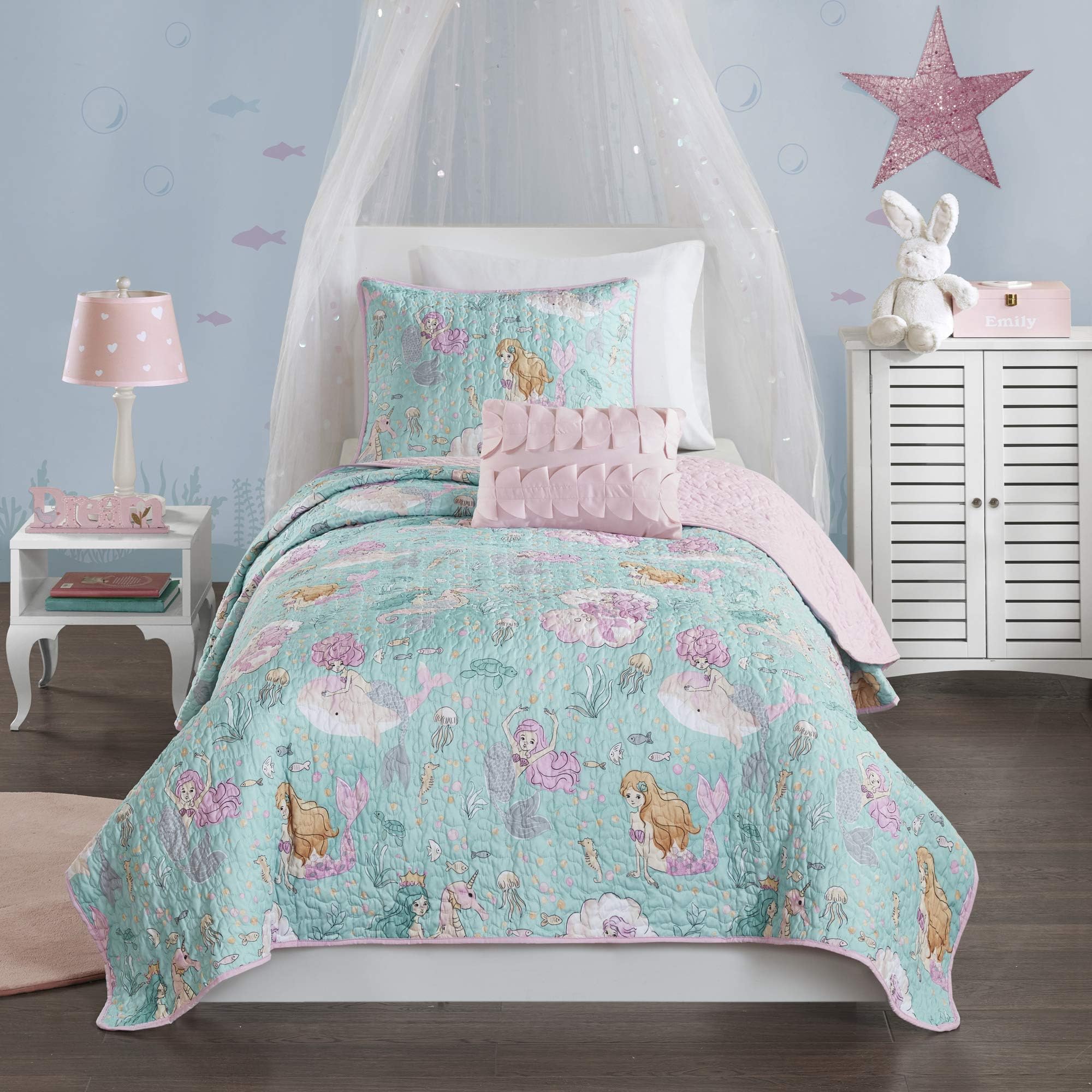 Mi Zone Kids Darya Cozy Quilt Set, Casual Modern Vibrant Fun Design, Lightweight All Season Kids Bedding, Decorative Pillow, Girls Bedroom Décor, Full/Queen, Mystical Mermaid Fantasy Aqua/Pink 4 Piece