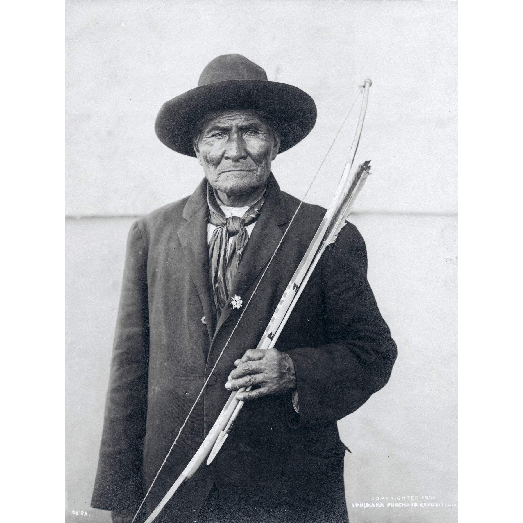 Geronimo Apache Chief Native American Vintage BW Photo Large Wall Art Print Canvas Premium Mural