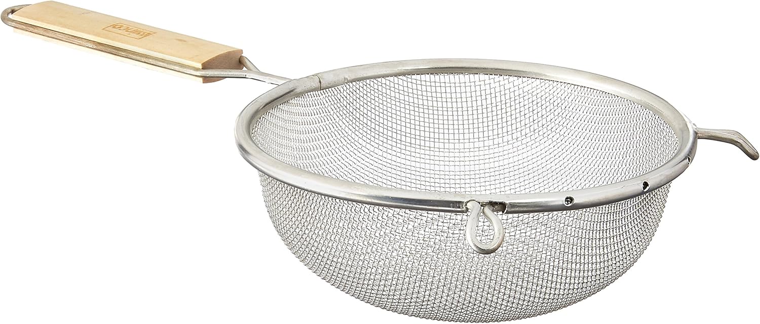 Winco Strainer, 6.25-Inch Diameter, Medium Single Mesh, Tin, Tan