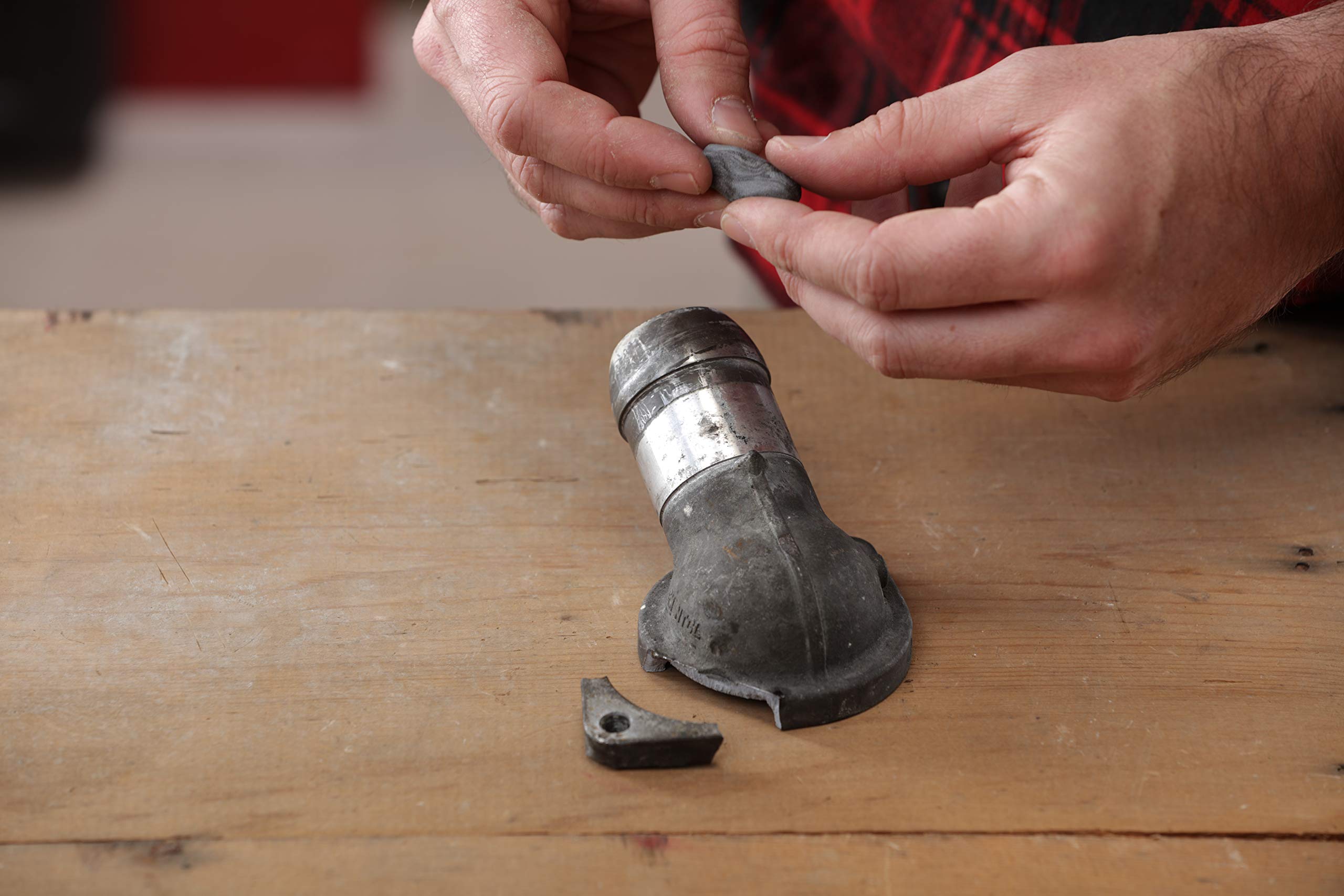 JB Weld 8267S SteelStik Steel Reinforced Epoxy Putty Stick 2 oz