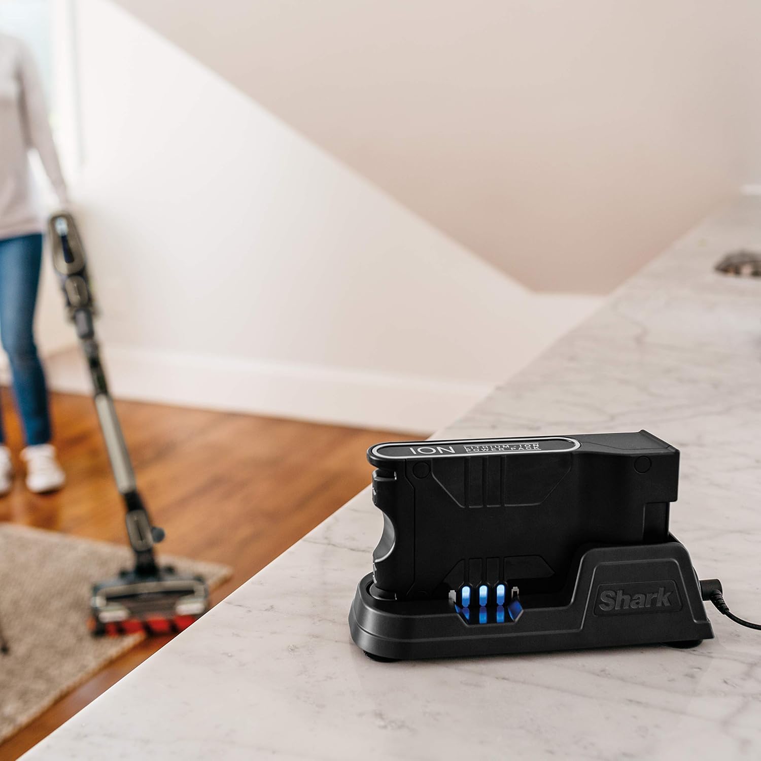 Shark ION F80 Lightweight Cordless Stick Vacuum with MultiFLEX, DuoClean for Carpet & Hardfloor, Hand Vacuum Mode, and (2) Removable Batteries (IF281): Home & Kitchen